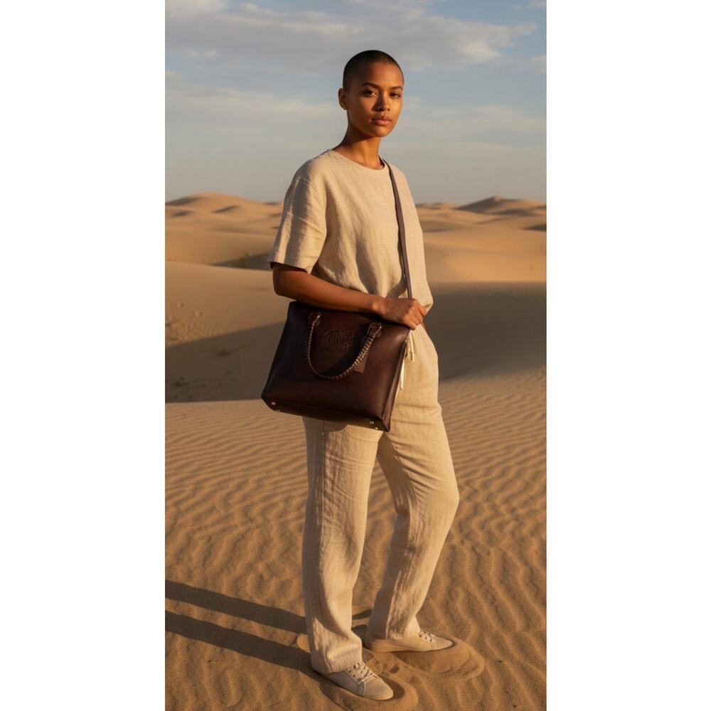LOTTUSSE Tote two way leather bag Zip Top Handle